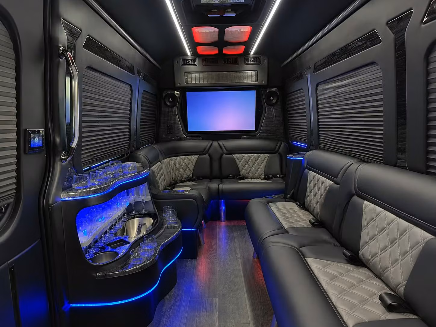 corporate team building and outing transportation in scottsdale