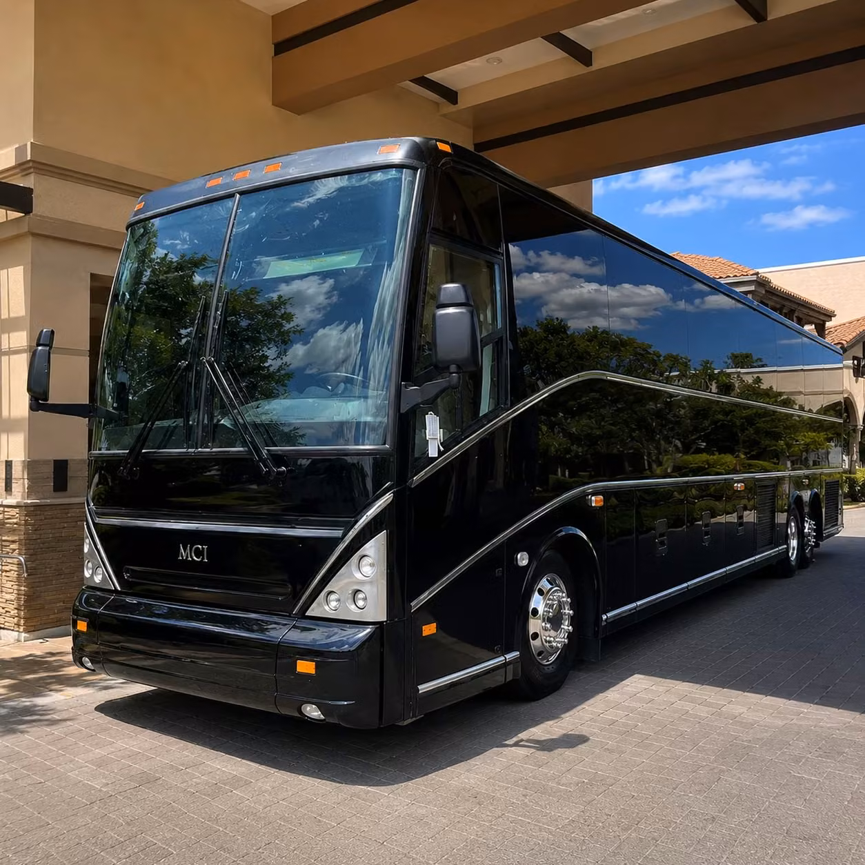 employee shuttle services for scottsdale s tech and business corridor
