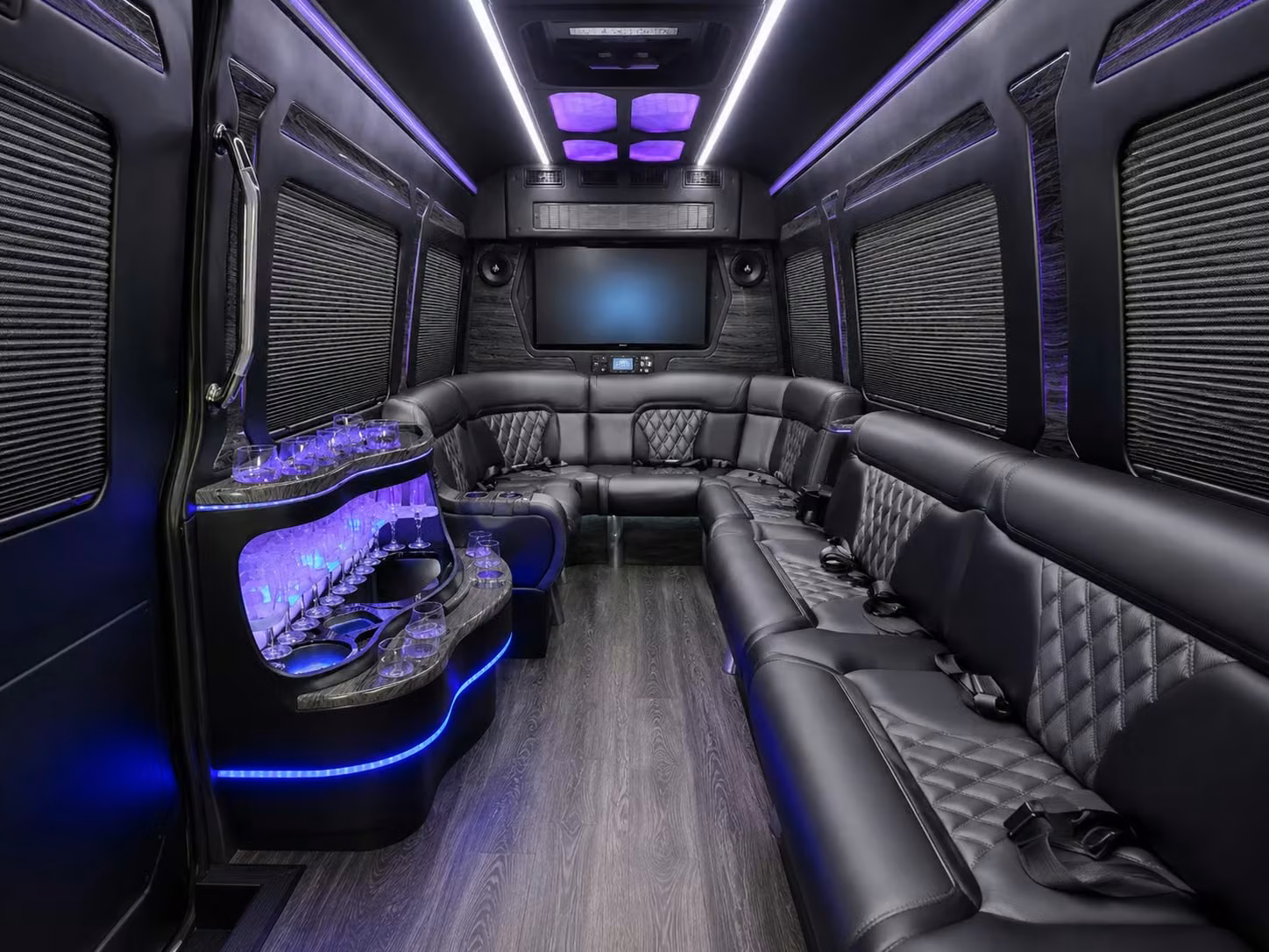 hotel to office shuttle services for scottsdale s hospitality and tech workforce