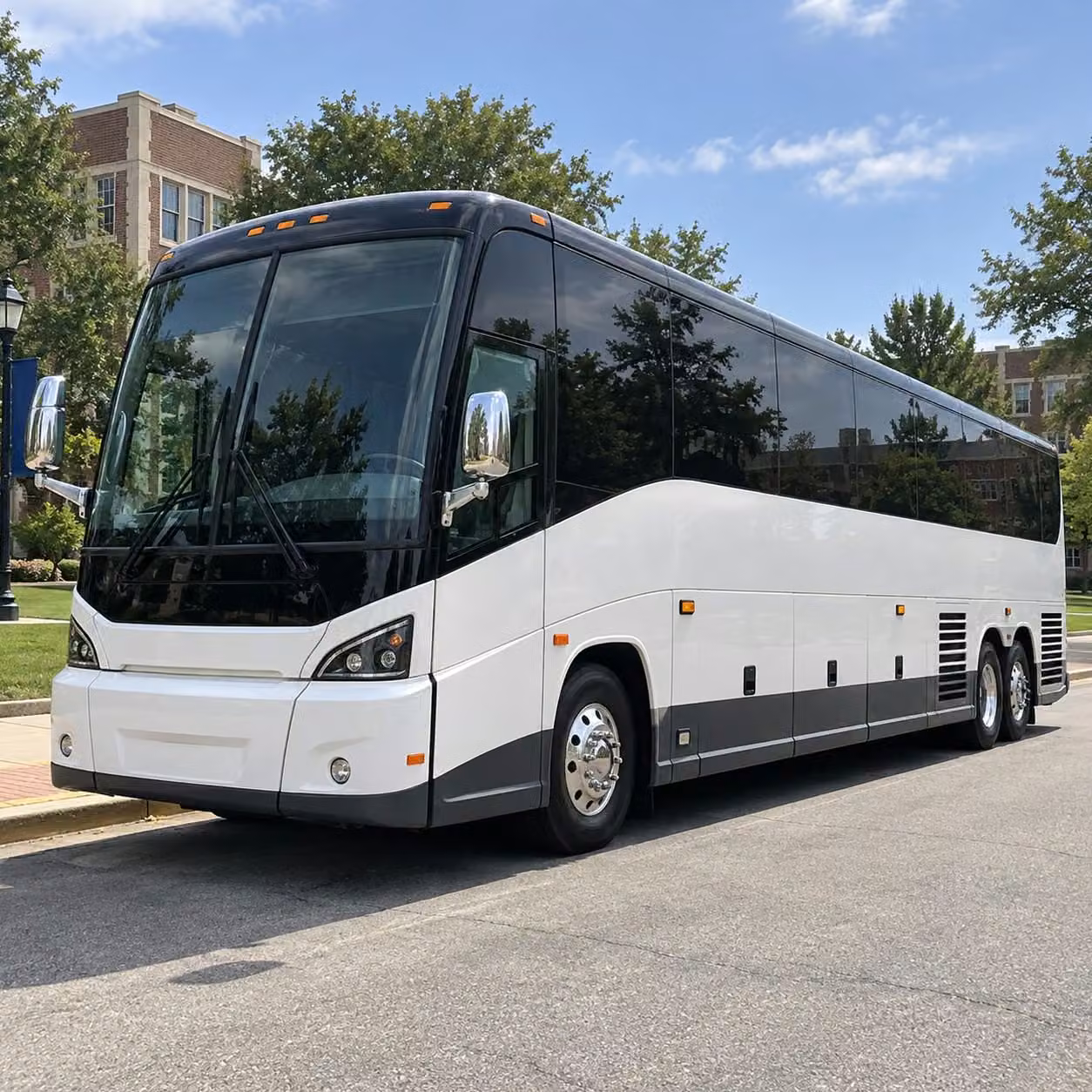 minibus rentals for smaller scottsdale prom groups that still want to ride in style
